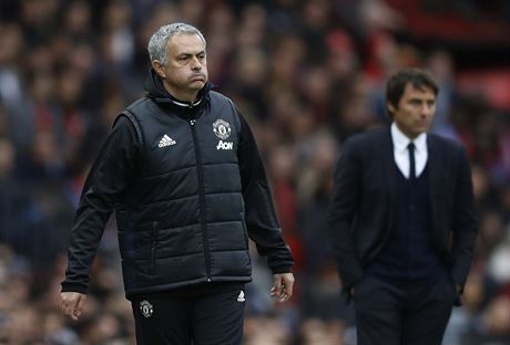 Treni Jos Mourinho a Antonio Conte sleduj lgr anglick ligy mezi...