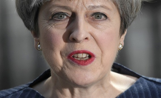 Britská premiérka Theresa Mayová oznámila úmysl vyhlásit na 8. ervna pedasné...