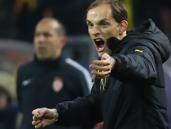 Trenér Borussie Dortmund Thomas Tuchel bhem tvrtfinálového utkání Ligy mistr...