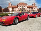 Sraz Ferrari k 70. výroí zaloení znaky na trojském zámeku