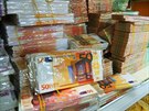 Miliony eur v bankovkách se povalují v regálech obchod. Jsou to rituální...