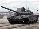 Namísto nového, svým zpsobem elitního tanku T-14, zatím ruská armáda spoléhá...