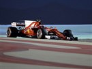 Kimi Räikkönen v kvalifikaci na Velkou cenu Bahrajnu