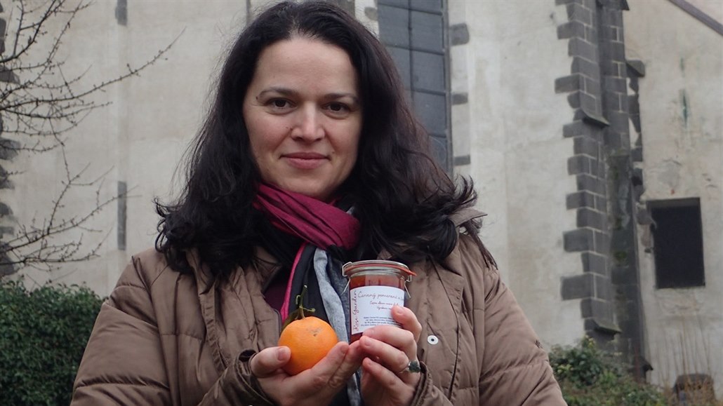 Jozefína R��i�ková vyrábí d�emy a marmelády v Prachaticích.