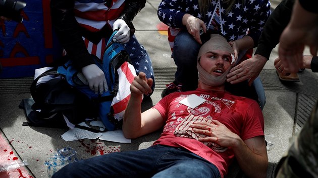 V Berkeley se stetli pznovci a odprci prezidenta Donalda Trumpa.