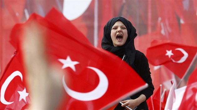 Msto Konya hostilo jedno z poslednch vystoupen Erdogana ped referendem (14. dubna 2017)