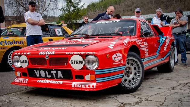 Lancia Rally 037 4WD-H