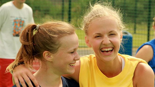 Petra Holensk (vpravo) na Champions Campu v Kralupech.