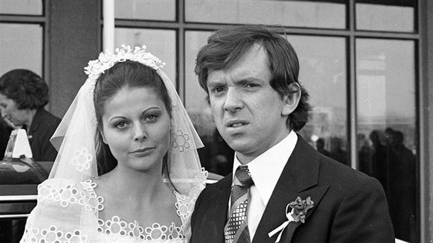 Andrea Čunderlíková a Jaromír Hanzlík v seriálu Nemocnice na kraji města (1977)