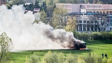 V Budjovicích u Vltavy hoel vrak autobusu.