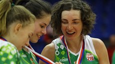 Magda Heroschová, Veronika Remenárová a Tereza Pecková (zleva) z KP Brno si...