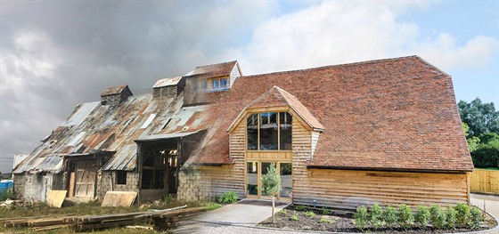 Majitel stodolu opravil a nyní ji prodává za 1,25 milionu liber, v přepočtu 40...