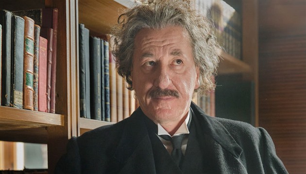 PRVNÍ DOJMY: Einstein byl výjimečný, seriál Génius o něm vypráví všedně