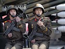 Vojenská pehlídka v Pchjongjangu (15. dubna 2017)