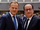 Francouzský prezident Francois Hollande (vpravo) a pedseda evropských summit...