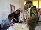 Izraelský voják s francouzským obanstvím jde k prezidentským volbám (23.duben...
