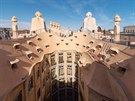 Stecha budovy Casa Mila