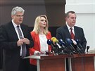 Ministr zdravotnictví Miloslav Ludvík, jeho námstkyn Lenka Teska Arnotová a...