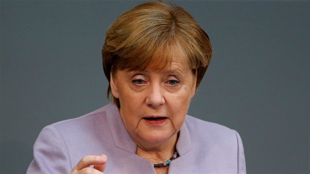Angela Merkelov ve tvrtek vystoupila ve Spolkovm snmu (27. dubna 2017)