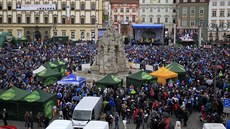 V sobotu odpoledne zaplavila Zelný trh v centru Brna modrobílá vlna euforie. Na...
