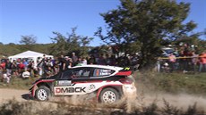 Elfyn Evans pi první etap Argentinské rallye.