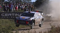 Thierry Neuville pi Argentinské rallye.