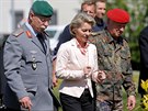 Nmecká ministryn obrany Ursula von der Leyenová na návtv v Illkirchu (3....