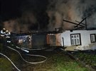Zásah hasi pi poáru domu ve Výprachticích-Valteicích na Orlickoústecku.