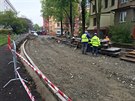 Rozkopaná ulice Na Okraji na praských Petinách (27. dubna, 9:30)