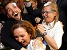 Píznivci Emmanuela Macrona slaví v Marseille vítzství jejich favorita (7....