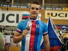 eský cyklistický talent Daniel Babor se stíbrnou medailí z juniorského...