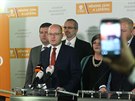 Premiér Bohuslav Sobotka po noním zasedání grémia SSD.