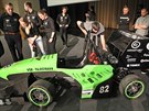 Po zku�ebn�ch j�zd�ch �ekaj� formuli Vector 03 v �ervenci mezin�rodn�...