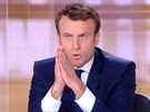 Macron obvinil Le Penovou, e chce rozpoutat obanskou válku