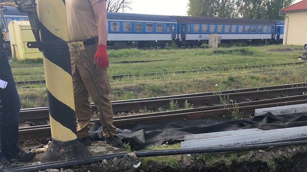 Leteck bomba z vlky zastavila vlakov provoz v Plzni. (6. kvtna 2017)