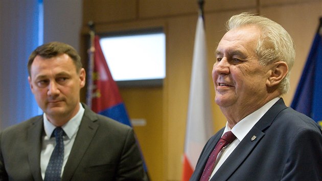 Prezident Milo Zeman s hejtmanem Libereckho kraje Martinem Ptou.