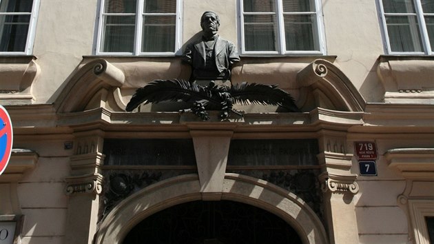 Památník Františka Palackého a Františka Ladislava Riegra v Palackého ulici.
