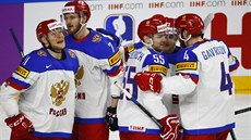 Radost ruských hokejist po vstelené brance.