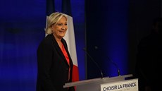 Marine Le Penové uznala volební poráku (7. kvtna 2017)