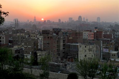 Zpad slunce nad Khirou pi pohledu od Citadely