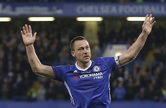 John Terry, kdy se louil s Chelsea jako hrá. 