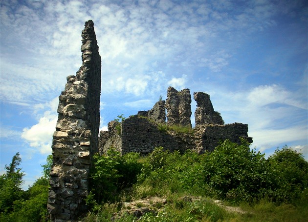 Zícenina hradu umburk.