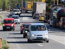 Provoz na dálnici D1 zastavila nehoda. (11. 5. 2017)