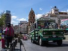 Starý dobrý Dodge v ulicích La Pazu