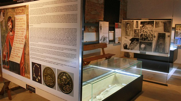 Expozice muzea návštěvníkům představí nálezy z hradiště a současně je provede dějinami Velké Moravy.