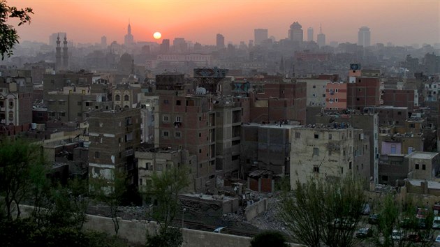 Zpad slunce nad Khirou pi pohledu od Citadely