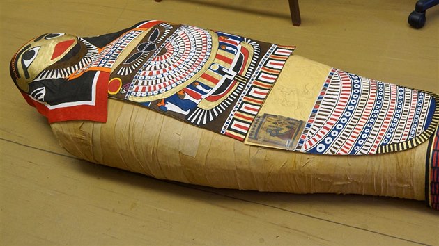 Vroba mumie v jihlavskm muzeu.