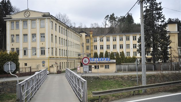 Někdejší Beckova textilní továrna ve Velkém Meziříčí. Už mnoho let v ní sídlí Motorpal.