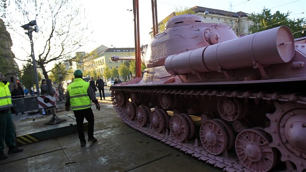 Rov tank Davida ernho pevezli do Brna. Je soust vstavy KMENY 90.