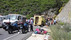 Pi nehod autobusu zemelo více ne dvacet lidí (13. kvtna 2017)